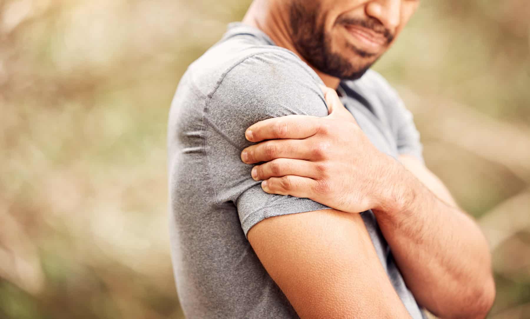 Shoulder Pain Treatment in Richmond Hill - Physiotherapy Chiropractor Pains We Treat 08